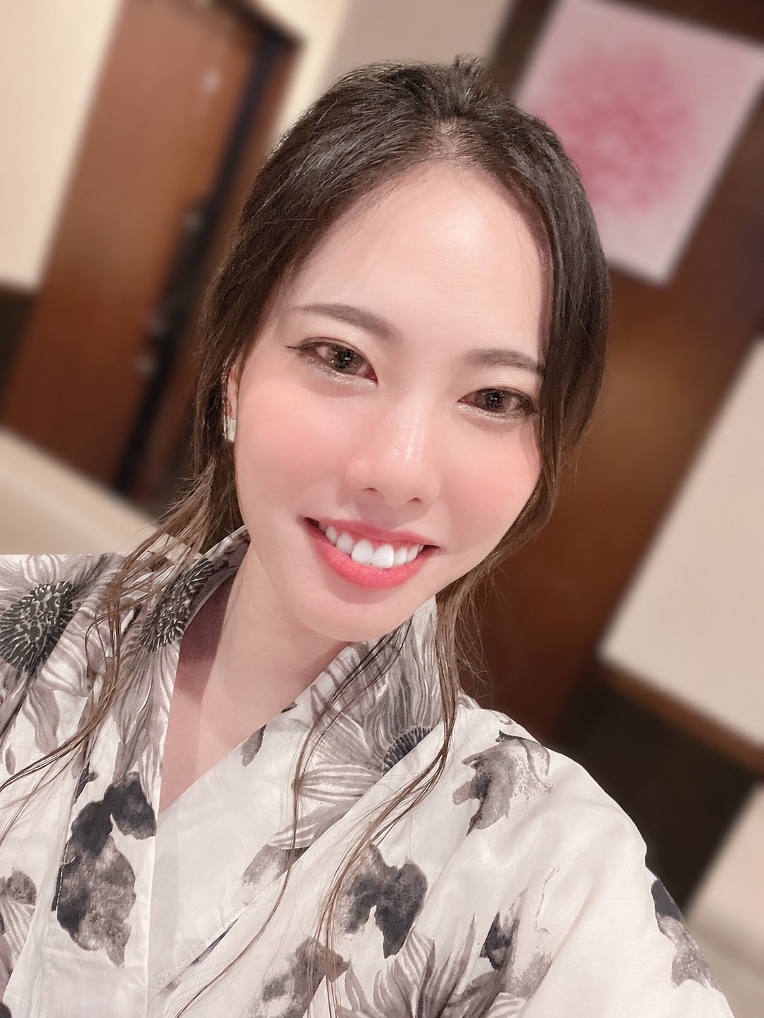 あや