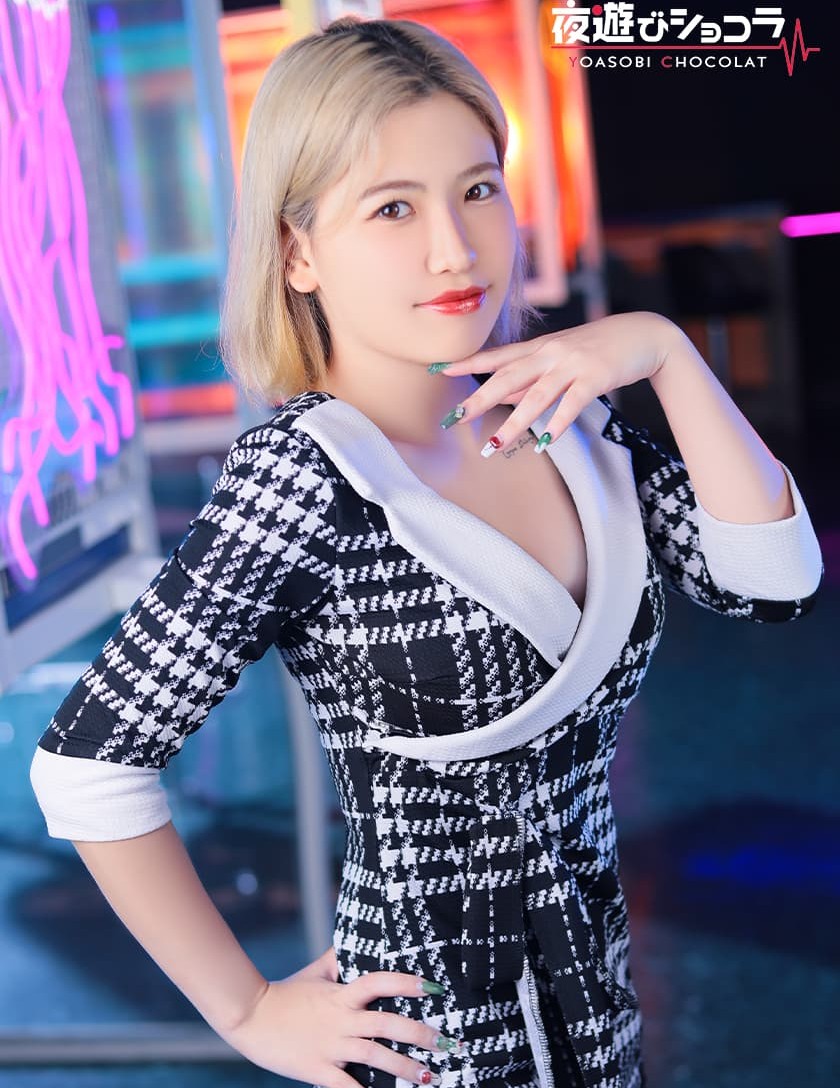 Girls Bar くらげチャン みみ