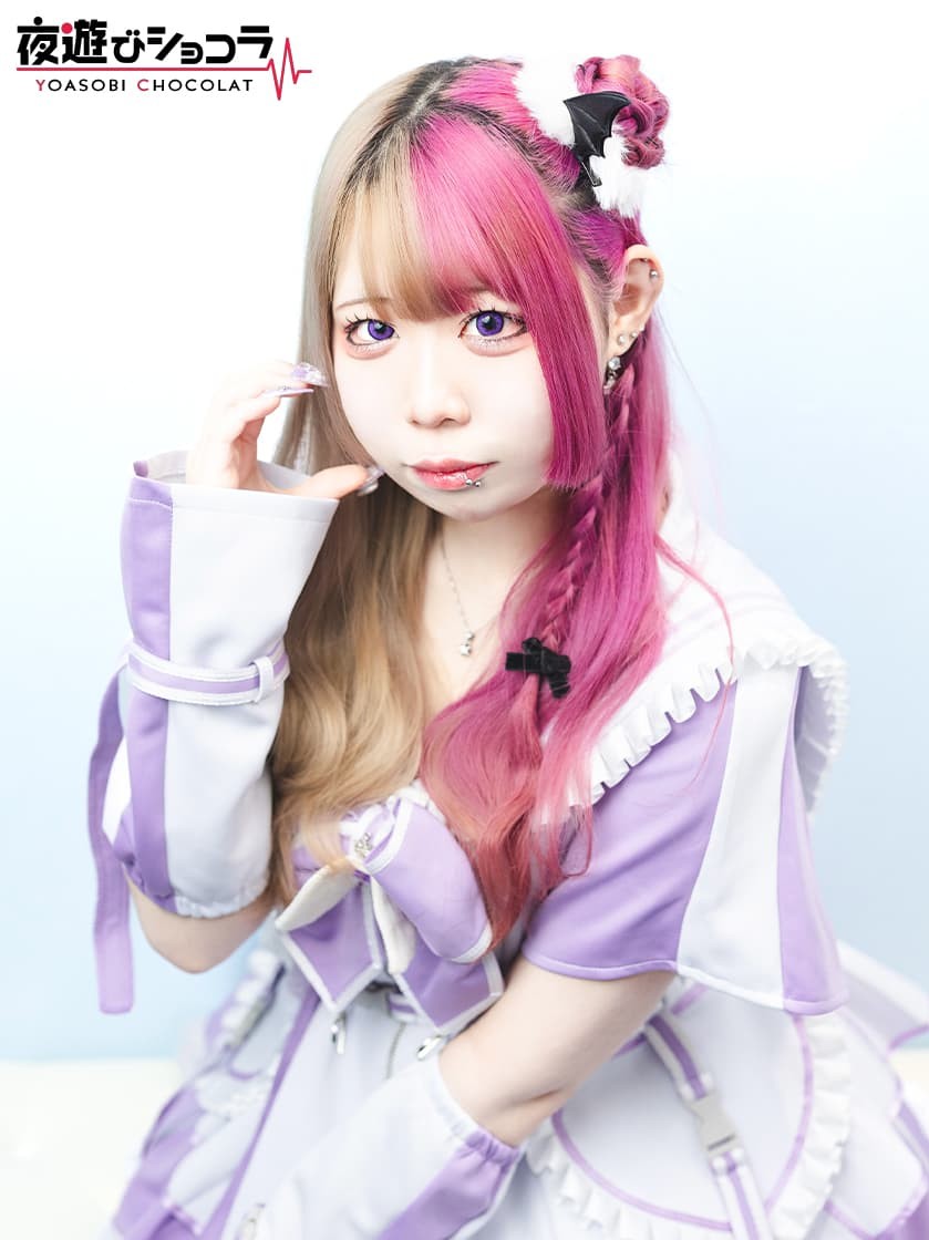 Concept cafe＆bar VALHALLA（ヴァルハラ） るち