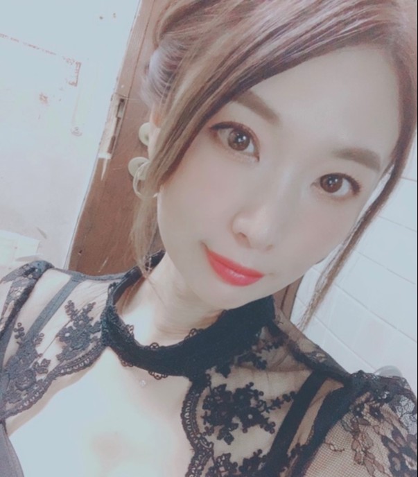 倶楽部 瑠璃（ルリ） 澄輝　まこ