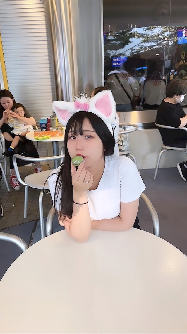 Girls Bar STELLA（ステラ） まなみ