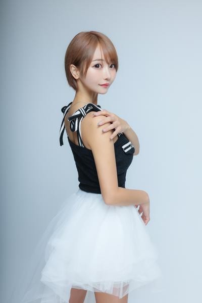 GLAMOROUS OVER（グラマラスオーバー） きまぐれ ひめか