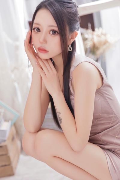 GLAMOROUS OVER（グラマラスオーバー） 天下 桃