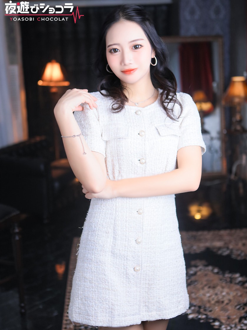 GIRLS BAR EAST（イースト） あいか