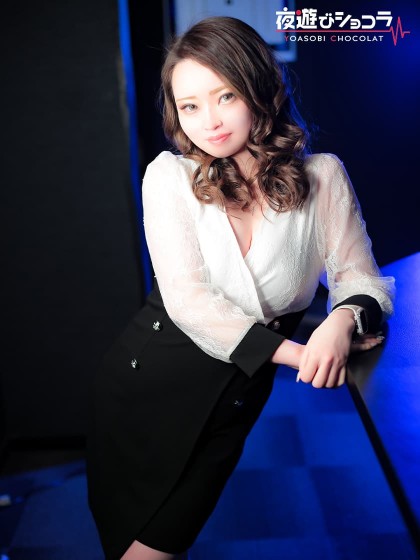 Girls Bar Stay（ステイ） 来夢