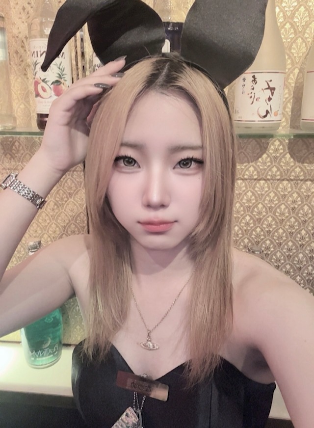 ARK&LUNA 岐阜駅前店（アークアンドルナ） なつめ