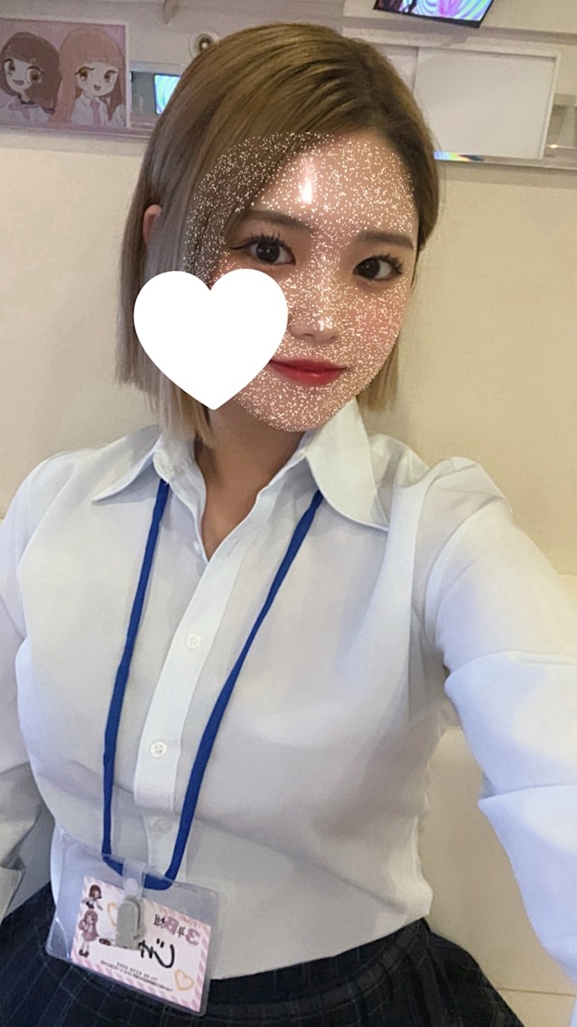 コンカフェ　3年B組 江坂校 じゅり