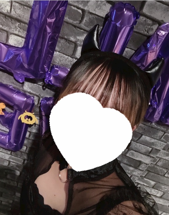 Luxury Lounge Al'aise 大分（アレーズ） ねね