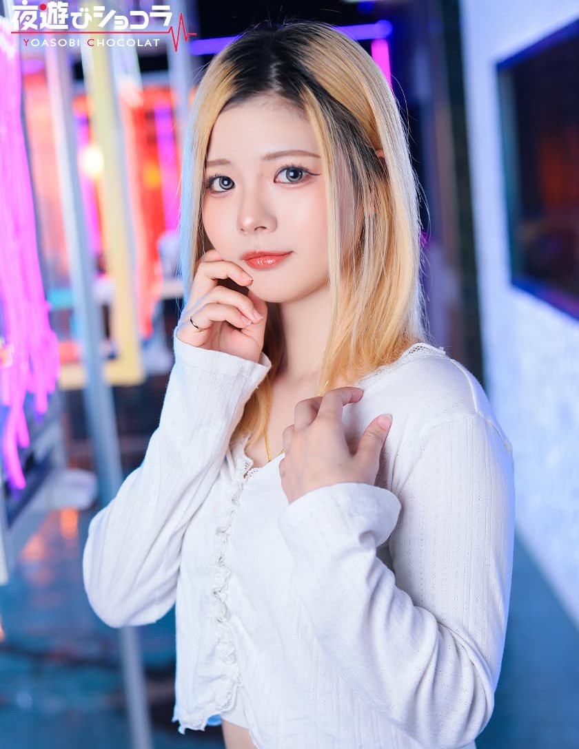 Girls Bar くらげチャン りりあ