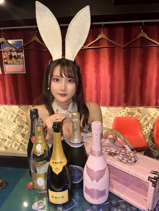 Canan（カナン）赤坂店 なお