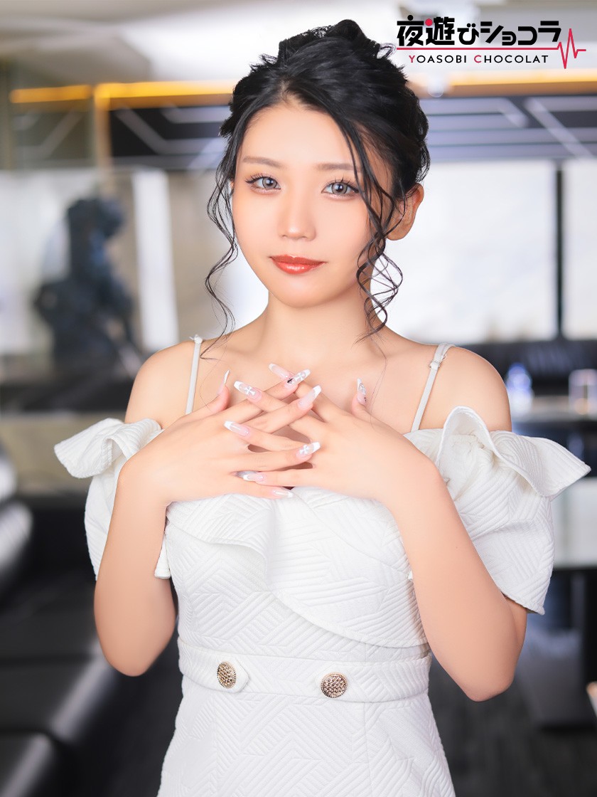 CLUB NAHA（ナハ） すず