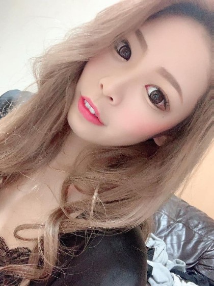 Girls Lounge STELLA 名古屋錦店（ステラ） ひな