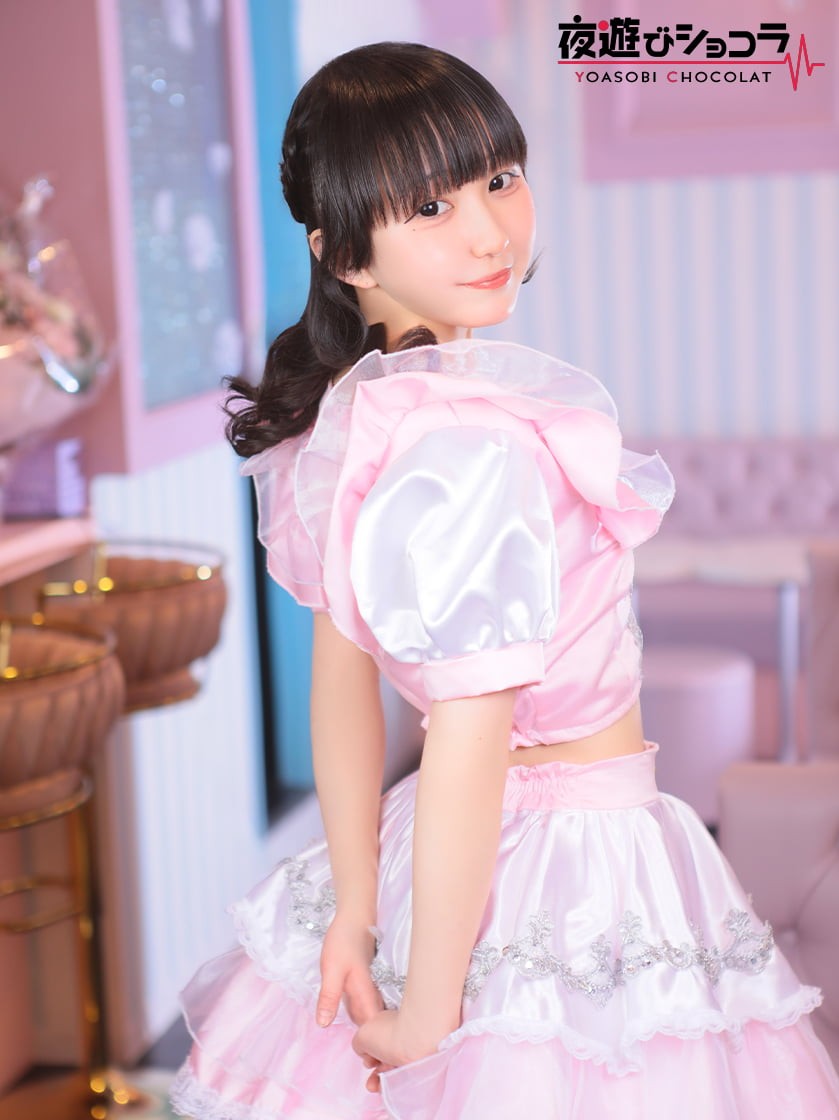 京橋 【昼・夜】コンカフェ bijou（ビジュー） ねむ