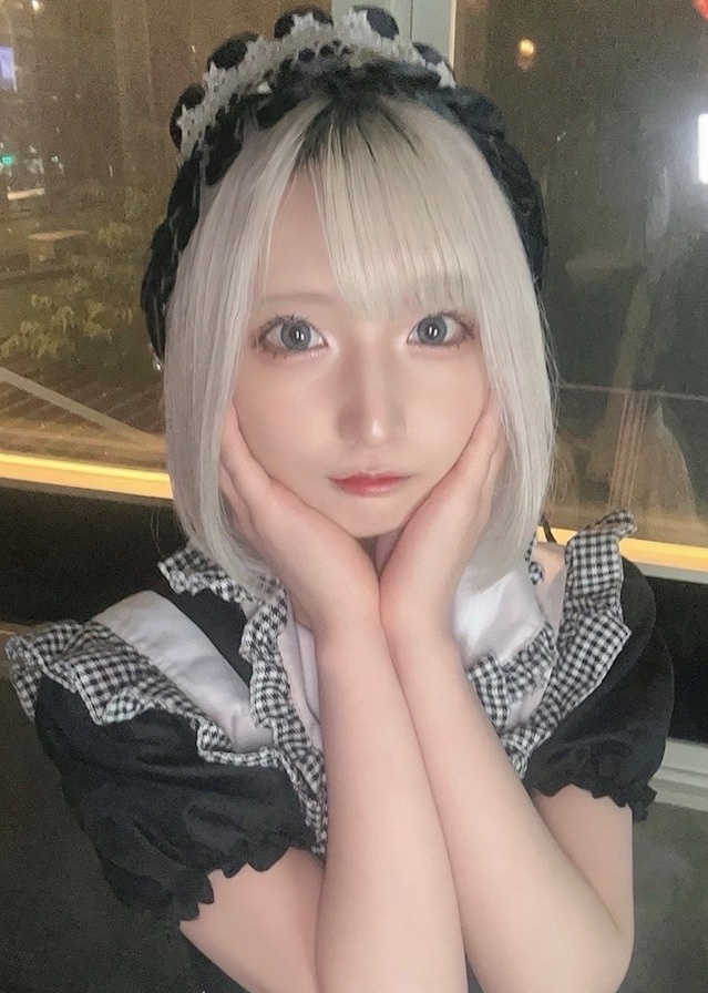 GIRLS BAR “ at B ”（アットビー） ふゆか