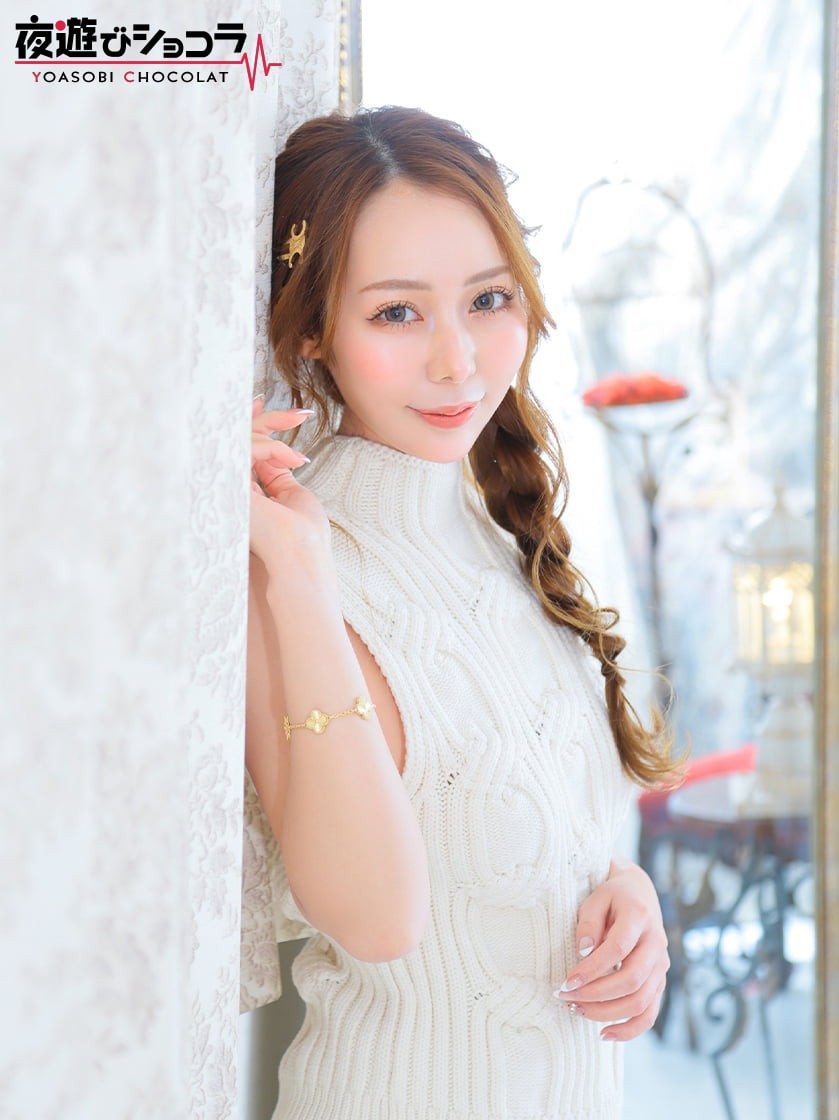 中洲 Heroine Cafe HANA (ヒロインカフェ ハナ) 桜木 みらい