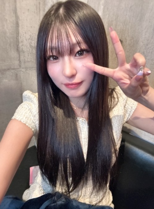MONOKURO（モノクロ） 佐藤　りおん