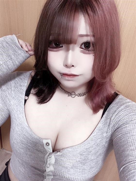 Girl's Bar PREMIUM 船橋店 （プレミアム） なな