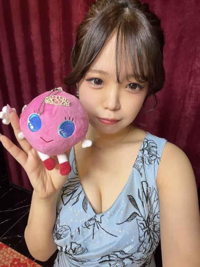 倶楽部 瑠璃（ルリ） 花咲　える