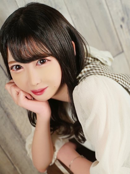 コンカフェ&バー ミラクルキュート かえで