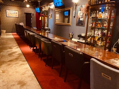 GOLD BAR 渡辺通店(ゴールドバー)