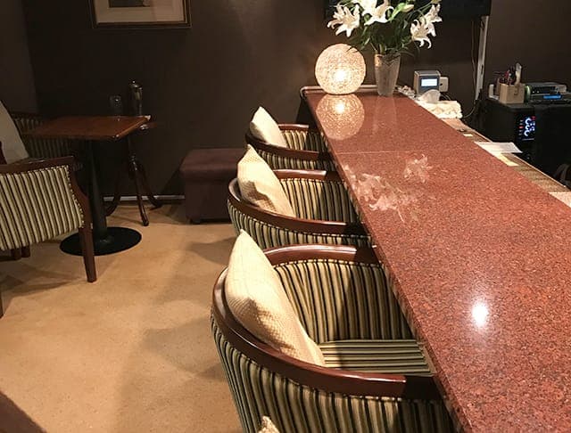 Lounge Louis Lcart(ルイ・イカール)