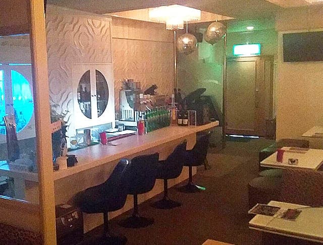 熟女PUB 熟缶(ウレカン)長岡店