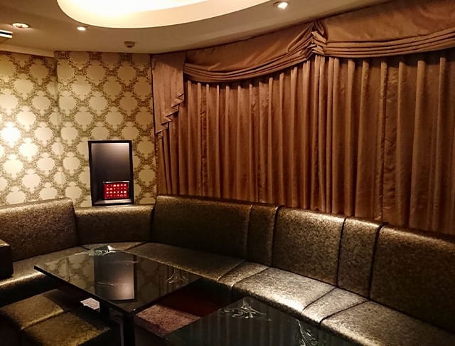 CLUB 智(クラブトモ)