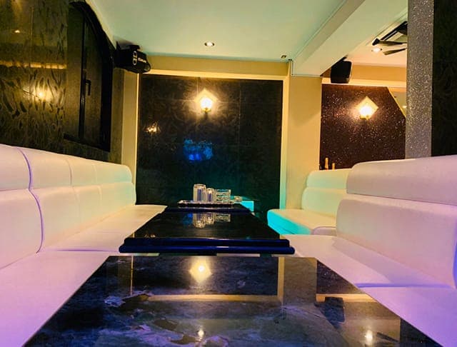 Nadeshiko ナデシコ 心斎橋 口コミ情報なら 夜遊びナイトタウン