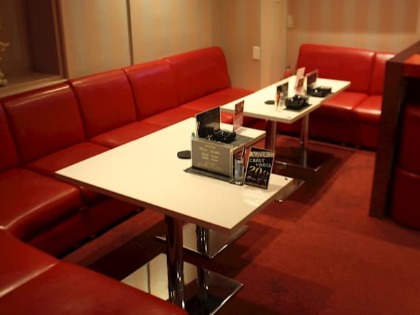 VIP LOUNGE 錦店 (ビップラウンジ)