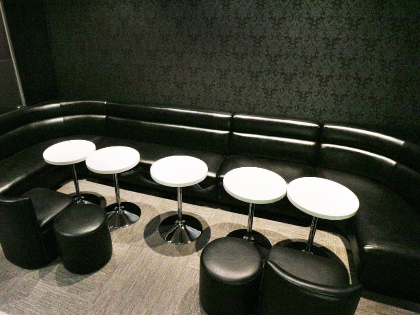 West Lounge(ウエストラウンジ)