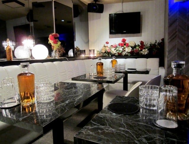 Club Honey Bee(クラブ ハニービー)