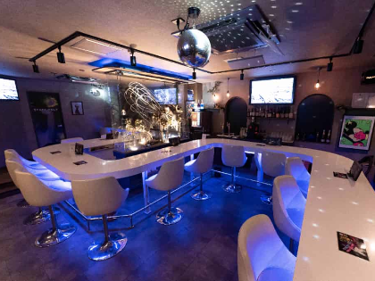 BAR GeeBee (ジービー)