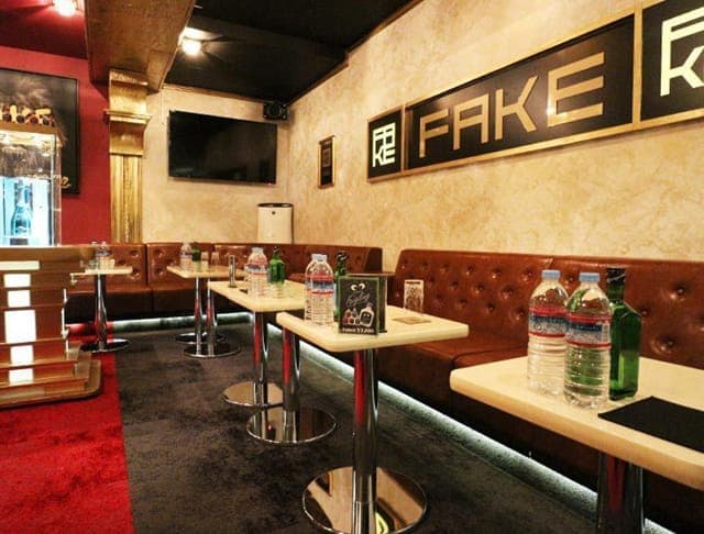 Club FAKE(フェイク)