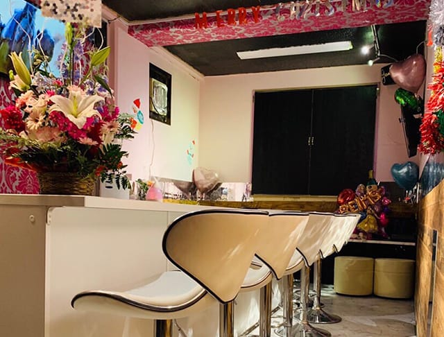 Girls Bar REIMS(ガールズバーランス)
