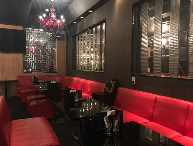 IZAC Japanese & dining（イザック）