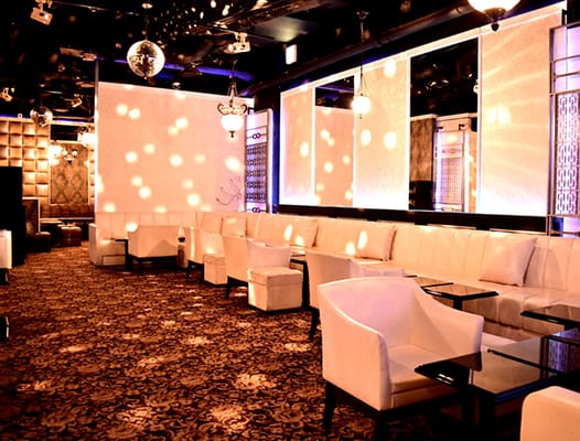 CLUB BAKU(クラブ バクウ)