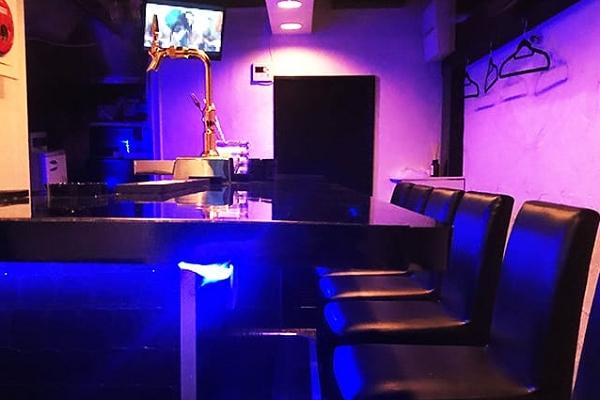 girls Bar レイア
