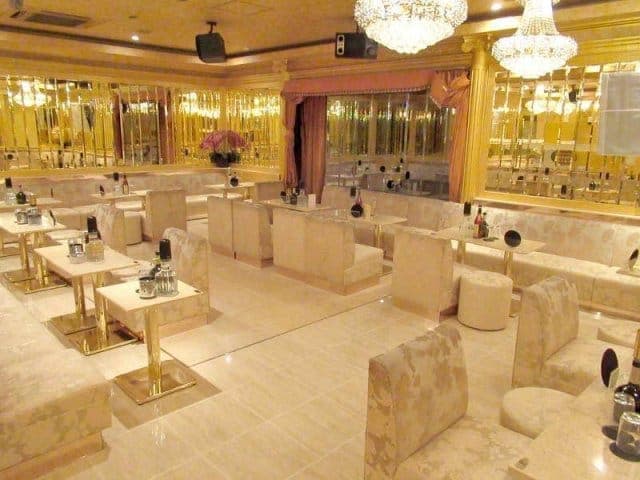 New Lounge ROMANESQUE(ロマネスク)