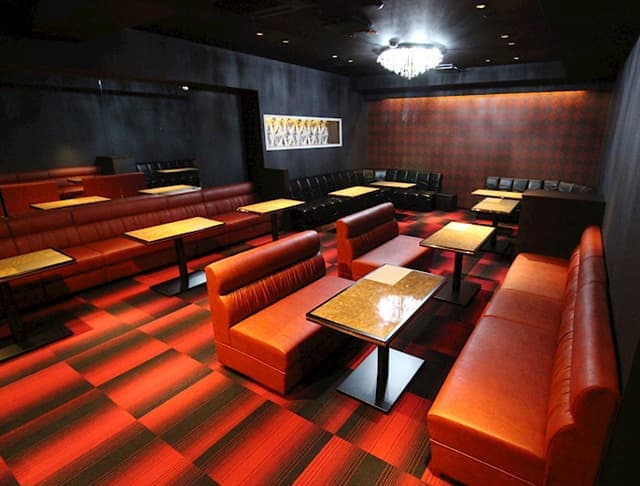 CLUB YURION (ユリオン)