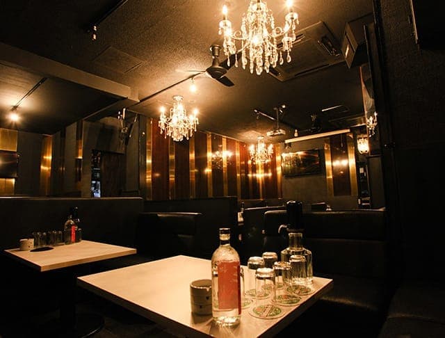NEW CLUB LIVELY(ライブリー)