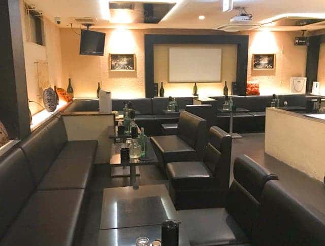 club Roen (ロエン)