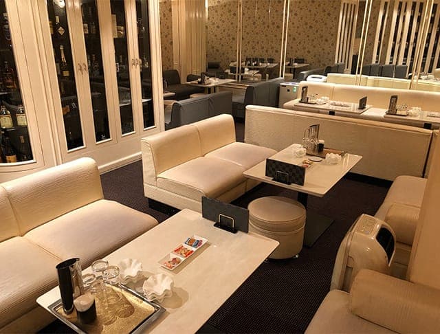 CLUB iris (アイリス)