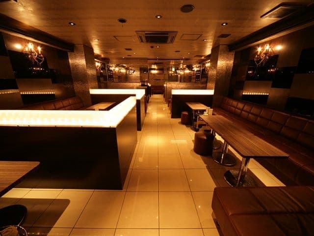 【昼キャバ】club Avalon(アヴァロン)