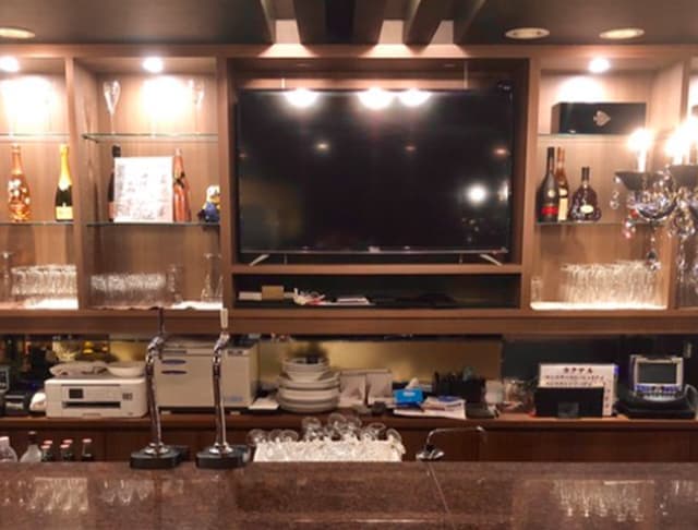 bar snow(スノー)