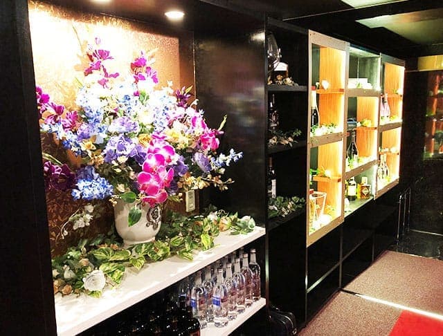Club La Beaute-(ラボーテ)