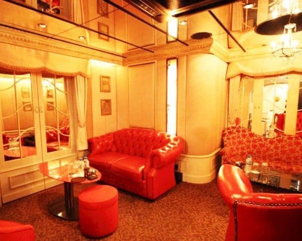 Lounge Bacchus(バッカス)