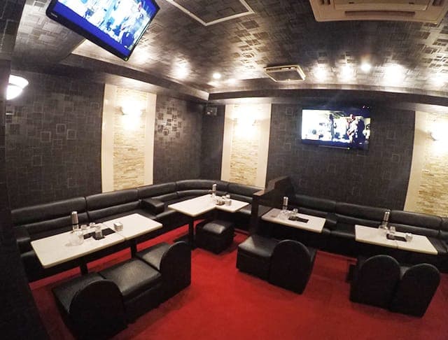 Girls Lounge ROMANEE・ロマネ