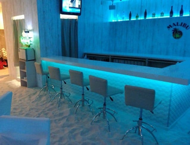 砂浜andBAR TheBeach(ビーチ)