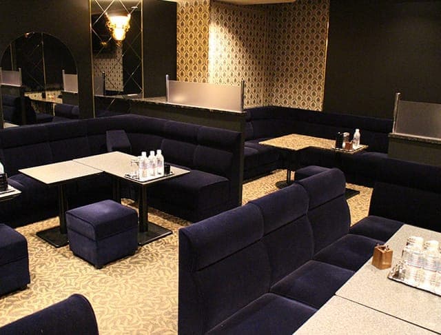 Lounge 夏(なつ)