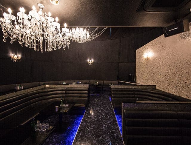 Luxury Space Premium (プレミアム)